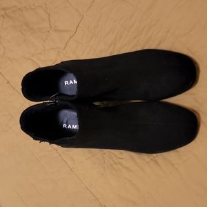 Rampage Wedge Booties in Black